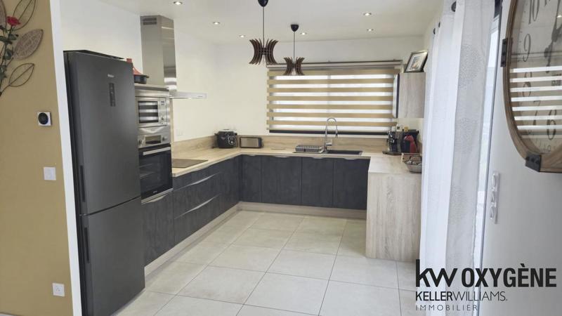 Maison - 134 m² - 5 pièces