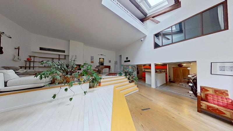 Maison de ville - 200 m² - 5 pièces