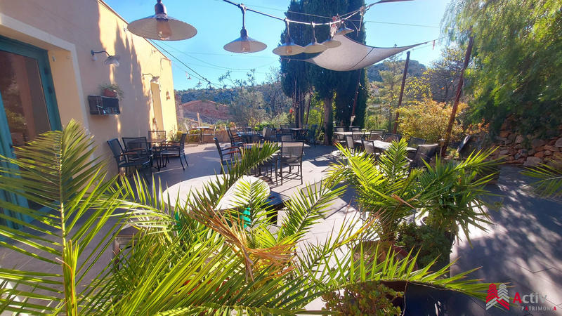 Fonds de commerce - Hôtellerie / Restauration - 151 m²