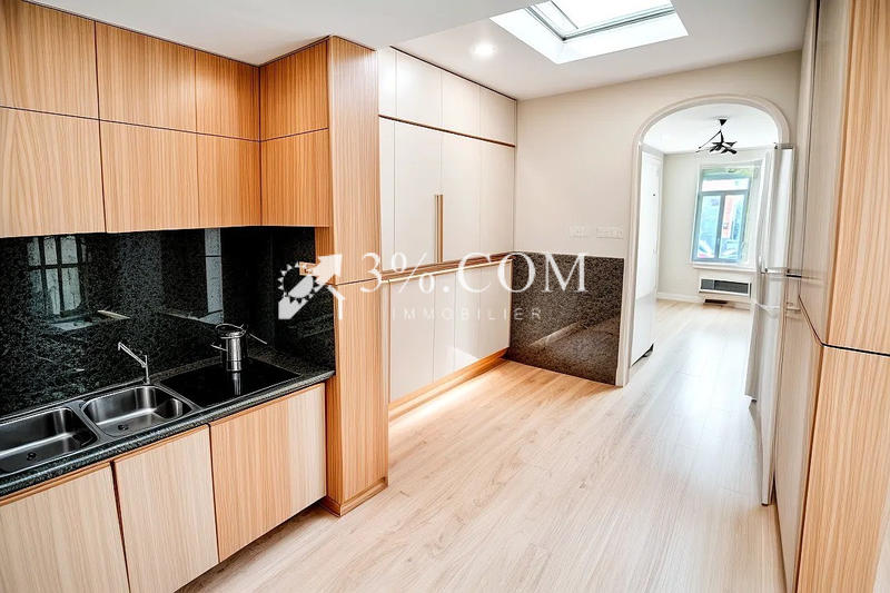 Maison - 93 m² - 5 pièces