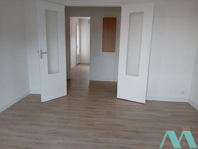 Appartement - 75 m² - 4 pièces
