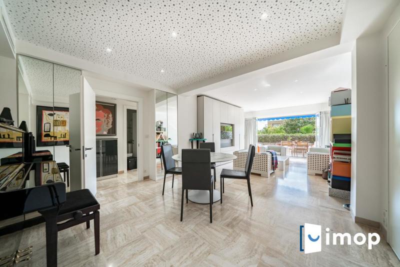 Appartement - 86 m² - 3 pièces