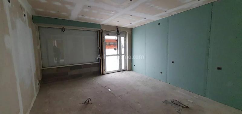 Bureau - 30 m² - 2 pièces