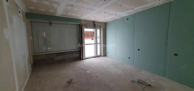 Bureau - 30 m² - 2 pièces