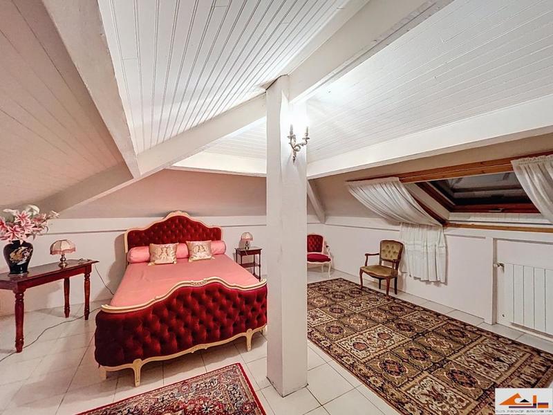 Villa - 170 m² - 7 pièces