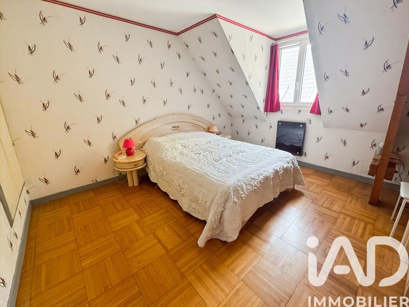 Maison - 190 m² - 8 pièces