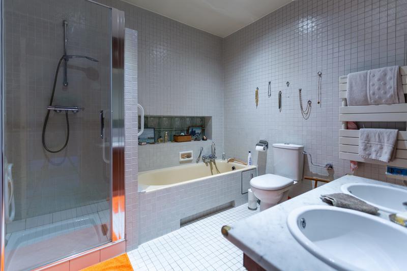 Appartement - 187 m² - 7 pièces