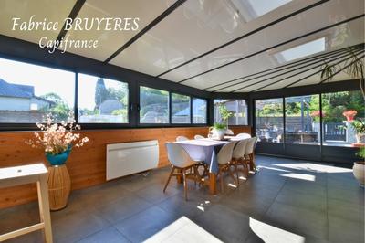 Maison - 170 m² - 9 pièces