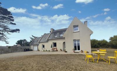 Maison - 94 m² - 5 pièces