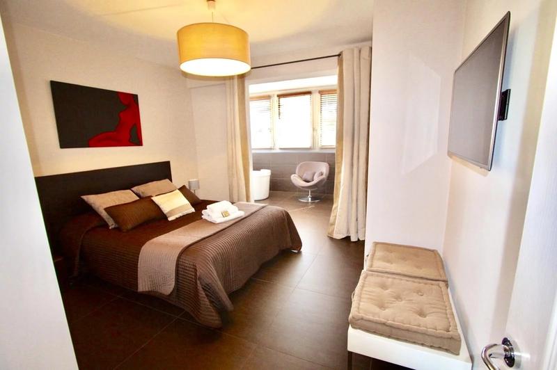 Appartement - 97 m² - 4 pièces