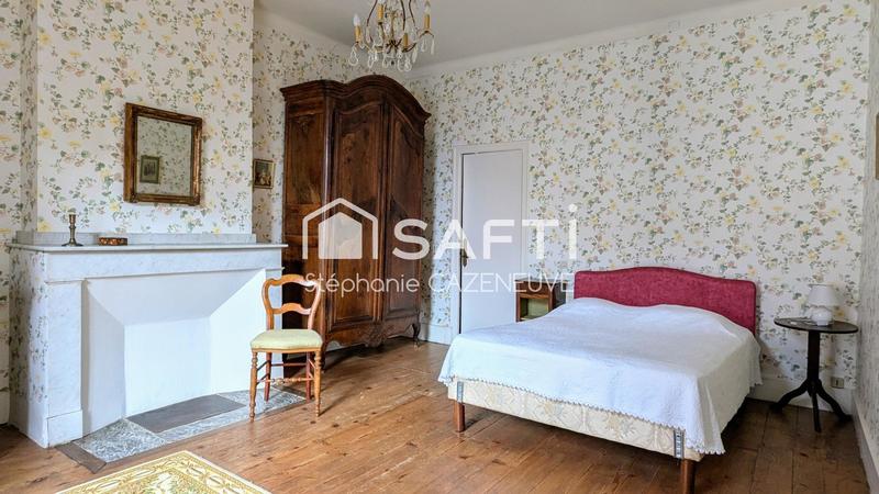 Maison - 191 m² - 8 pièces