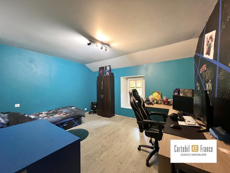 Ferme - 300 m² - 5 pièces