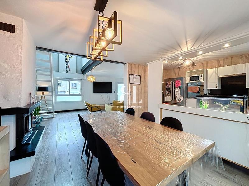 Maison - 104 m² - 5 pièces