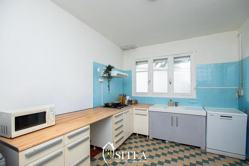 Maison - 257 m² - 10 pièces