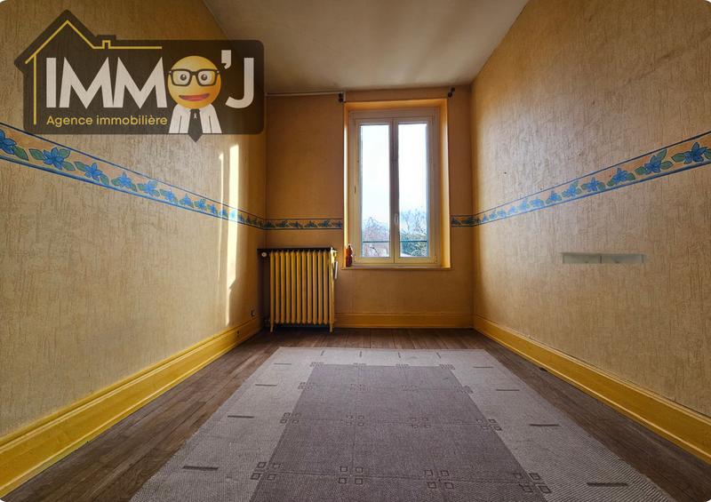 Maison - 187 m² - 7 pièces