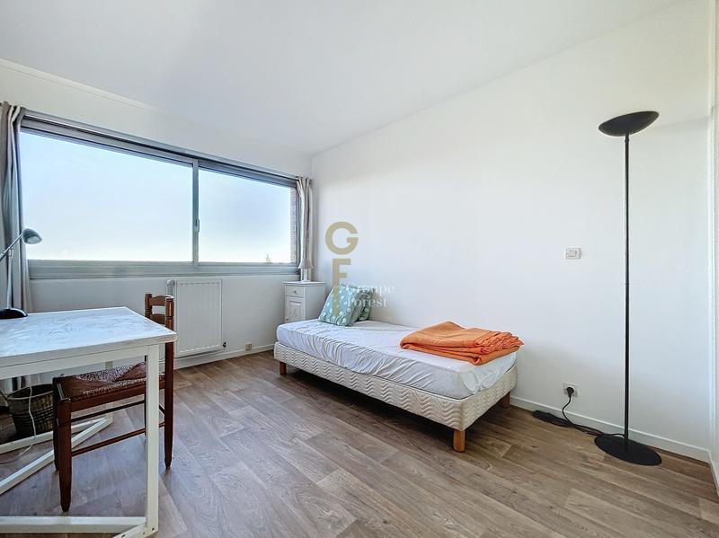 Appartement - 83 m² - 4 pièces