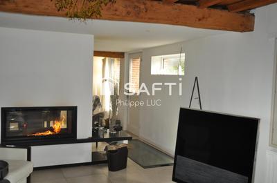 Maison - 208 m² - 11 pièces