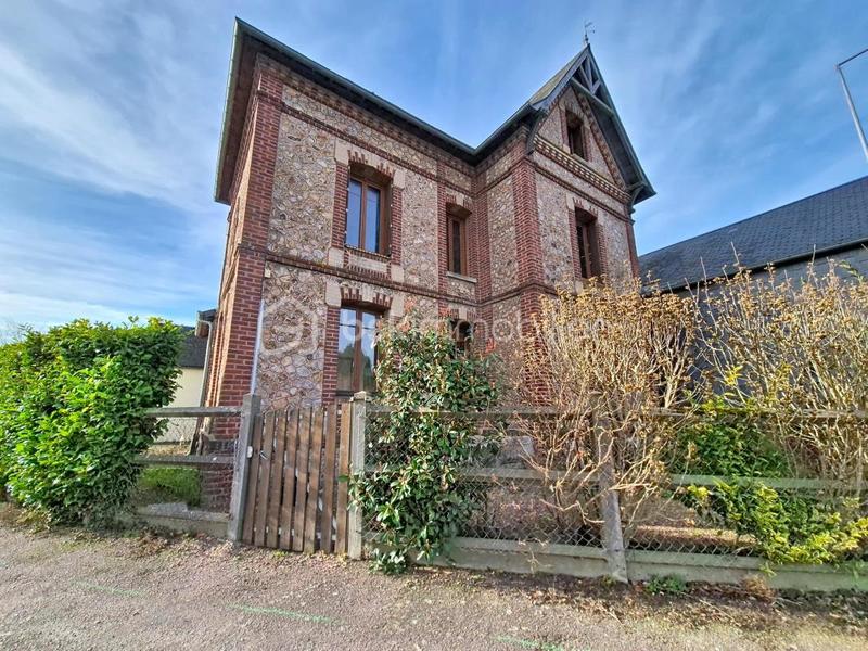 Maison ancienne - 110 m² - 7 pièces