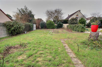 Terrain - 250 m²