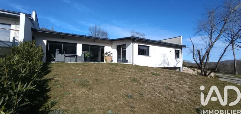 Maison de maîtres - 180 m² - 4 pièces