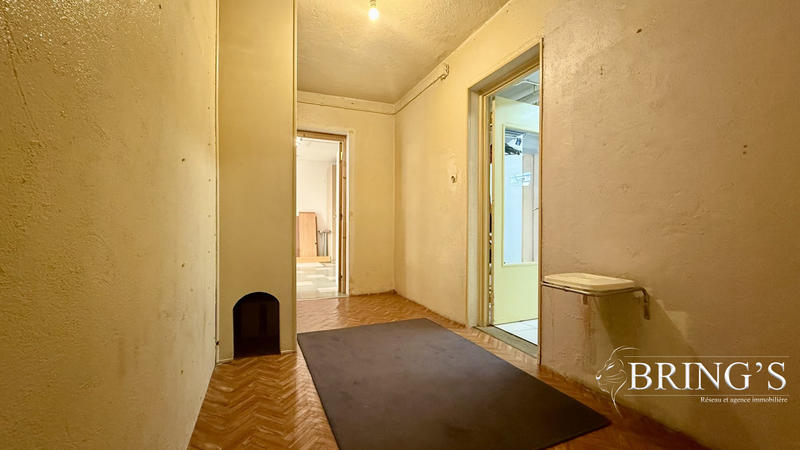 Maison - 187 m² - 8 pièces