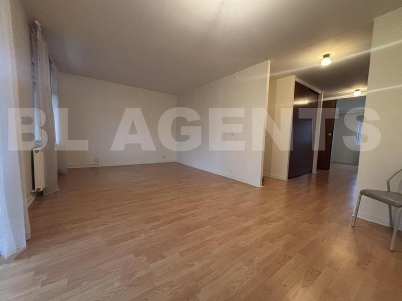 Appartement - 81 m² - 4 pièces