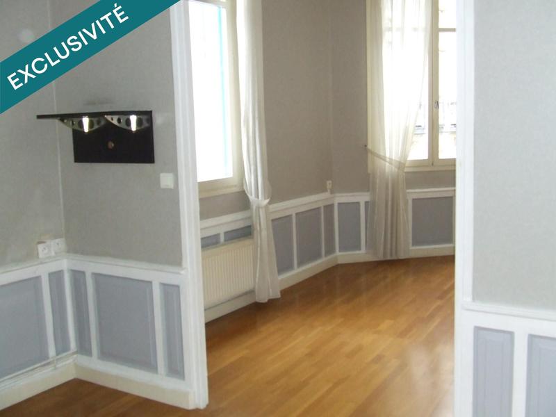 Appartement - 99 m² - 5 pièces