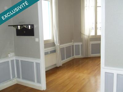 Appartement - 99 m² - 5 pièces