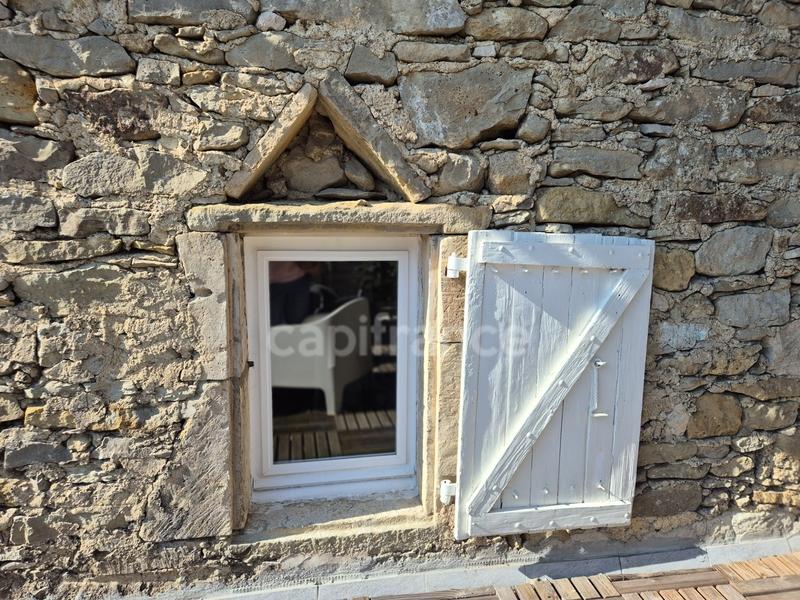 Maison en pierre - 180 m² - 6 pièces