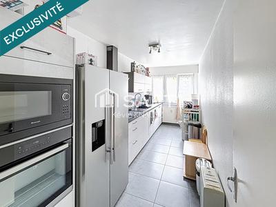 Appartement - 81 m² - 4 pièces