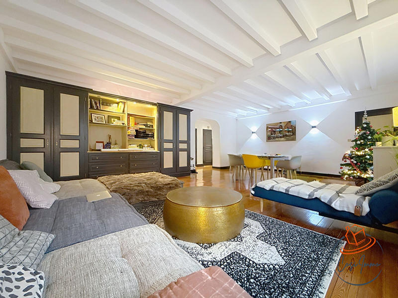 Appartement - 110 m² - 4 pièces