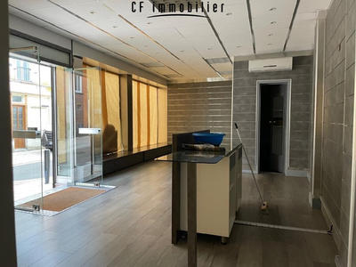 Bureau - 65 m² - 1 pièce