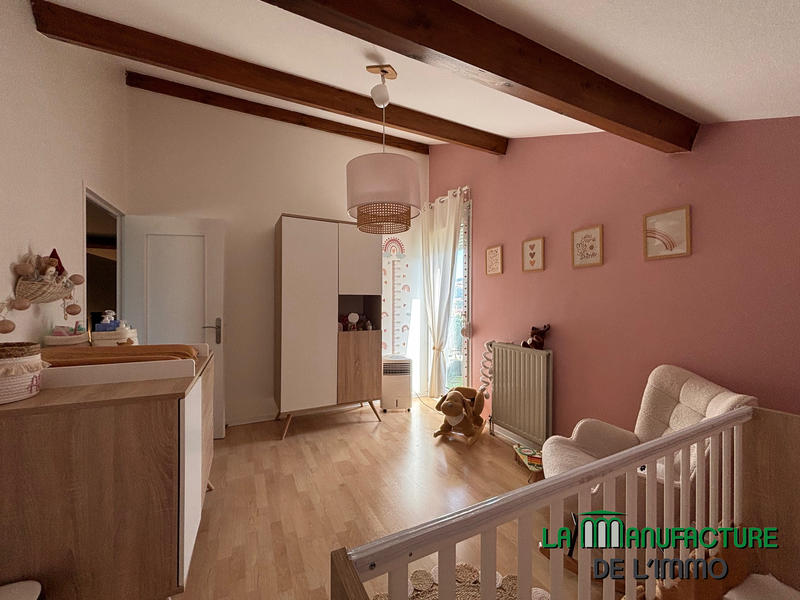 Duplex - 111 m² - 5 pièces