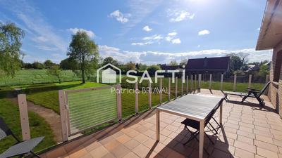 Maison - 157 m² - 8 pièces