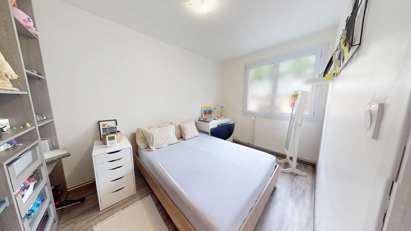 Appartement - 77 m² - 4 pièces