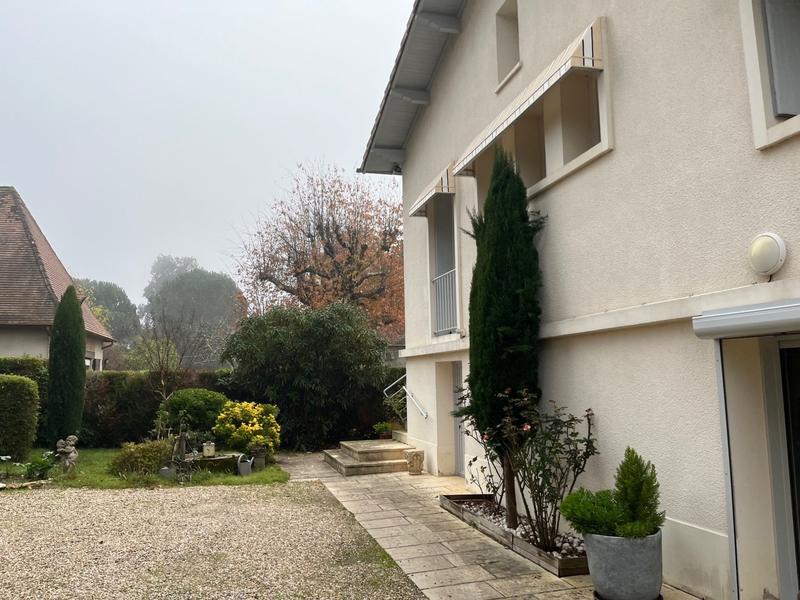 Maison - 196 m² - 6 pièces