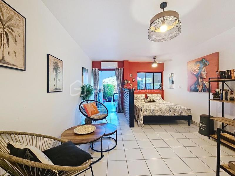 Studio - 33 m² - 1 pièce