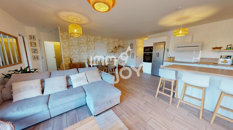 Maison - 83 m² - 4 pièces