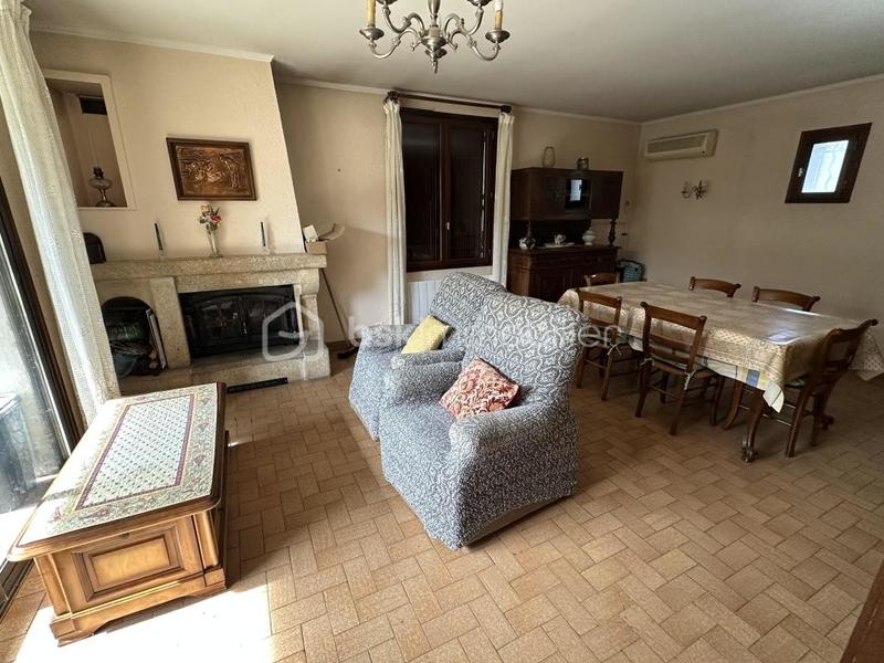 Maison - 120 m² - 5 pièces