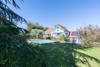 Maison d'architecte - 141 m² - 7 pièces