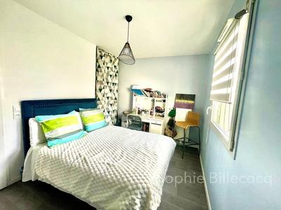 Appartement - 93 m² - 5 pièces