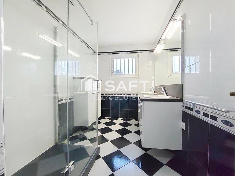 Maison - 151 m² - 5 pièces