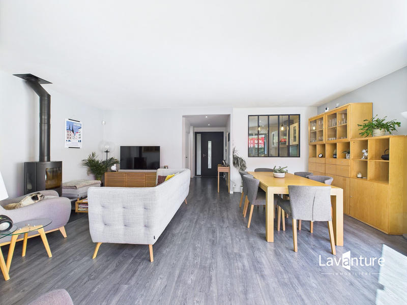 Maison contemporaine - 119 m² - 5 pièces