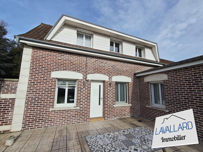 Maison - 97 m² - 5 pièces