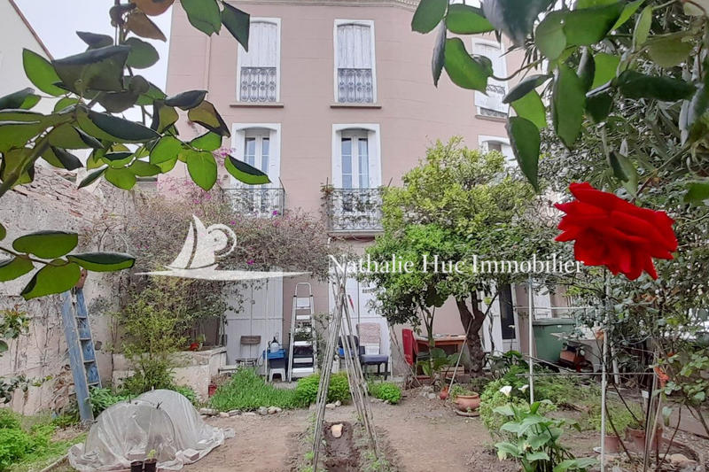 Maison de maîtres - 300 m² - 12 pièces