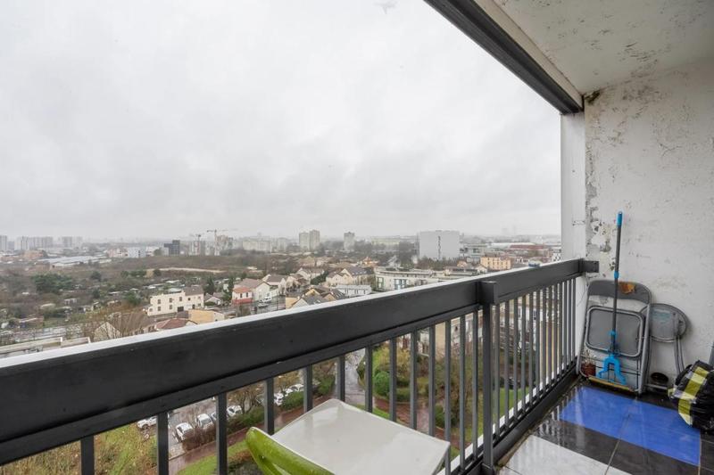 Appartement - 82 m² - 4 pièces