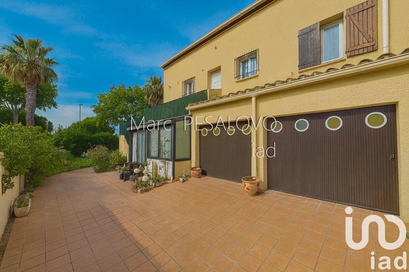 Maison - 180 m² - 8 pièces