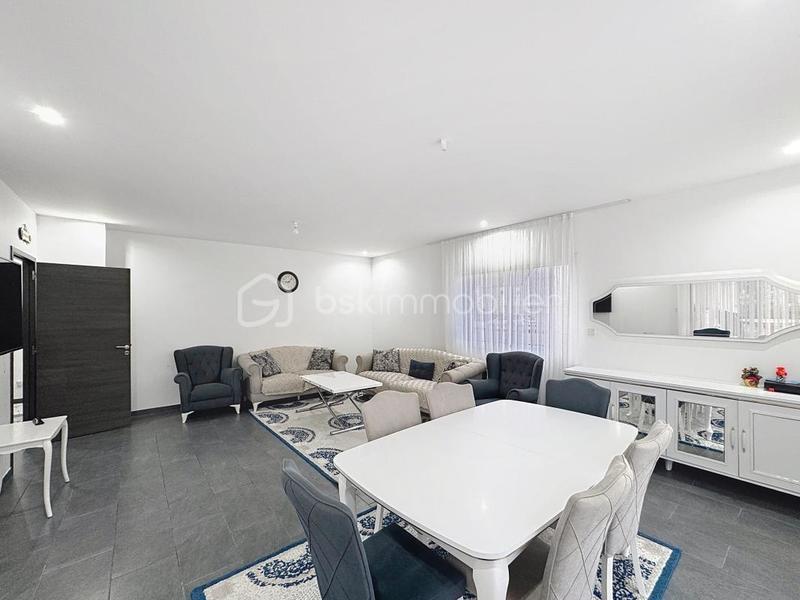 Maison - 116 m² - 4 pièces