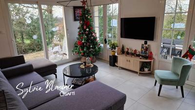 Maison - 160 m² - 7 pièces