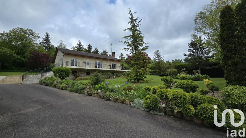 Maison - 170 m² - 8 pièces